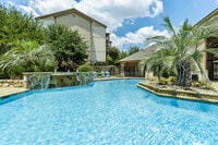 Building Photo - Windsong