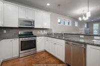 Building Photo - Beautiful Three Bedroom Row Home In Highly Desired Villebois Community!