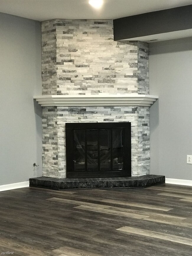 41648 Bedford Dr 41648 Bedford Dr Canton MI 48187 Apartment Finder