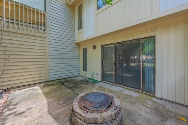 Building Photo - 3861 Indian Trail