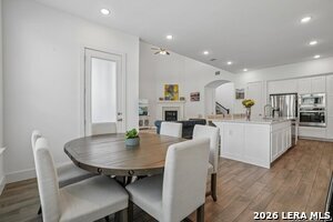 Building Photo - 24948 Resort Pkwy
