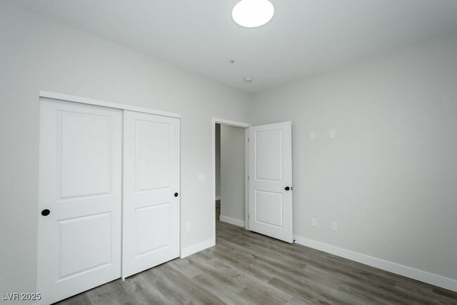 Building Photo - 1140 Sixshooter Ave