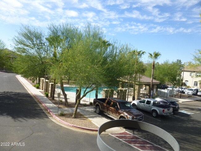 Building Photo - 2727 N Price Rd