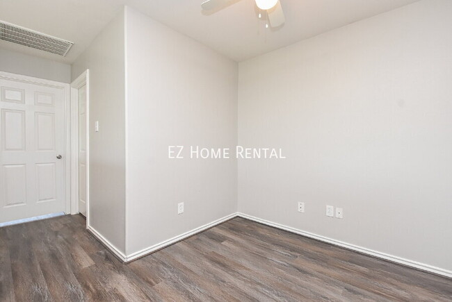 Building Photo - 3234 Palston Bend Ln