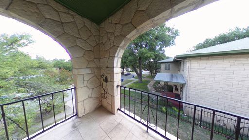 Building Photo - Charming Home Near Trinity University - Upstairs unit