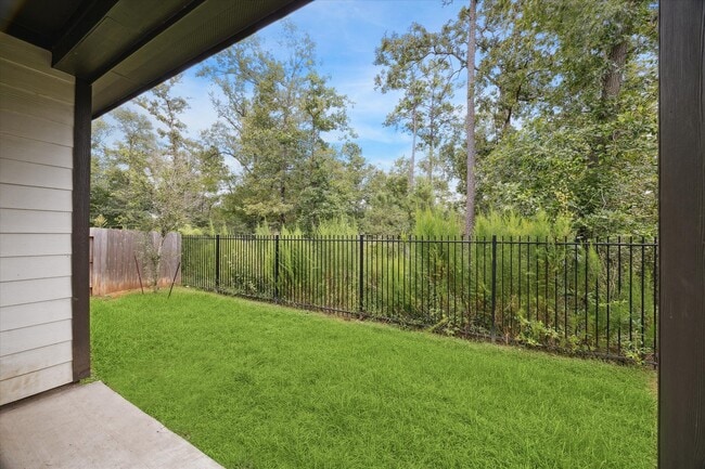 Building Photo - 1600 Portia Ln