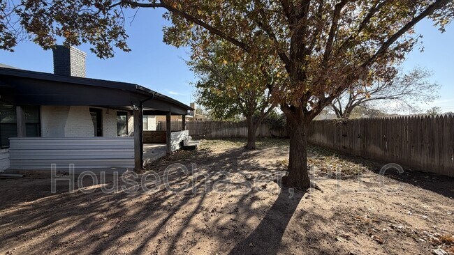 Building Photo - 6610 Huron Ave