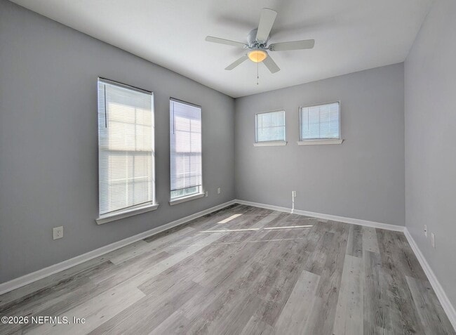 Building Photo - 8290 Park Way