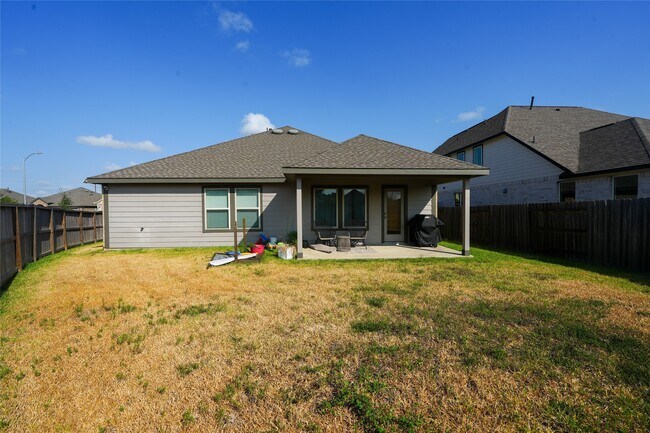 Building Photo - 8446 Manta Ray Dr