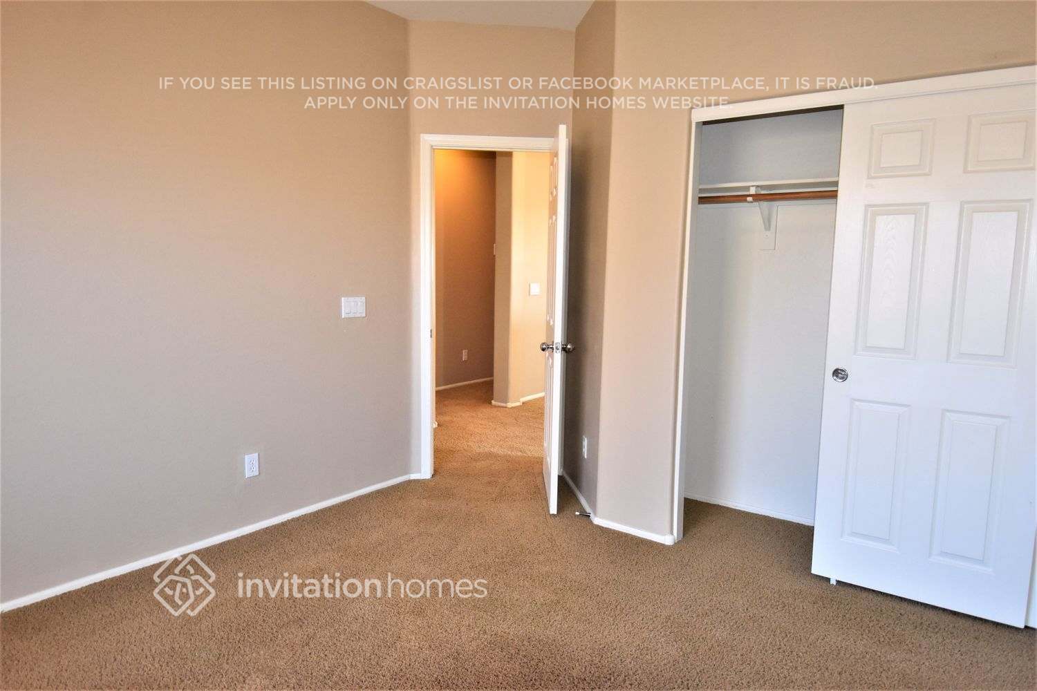 Building Photo - 44258 W Cypress Ln