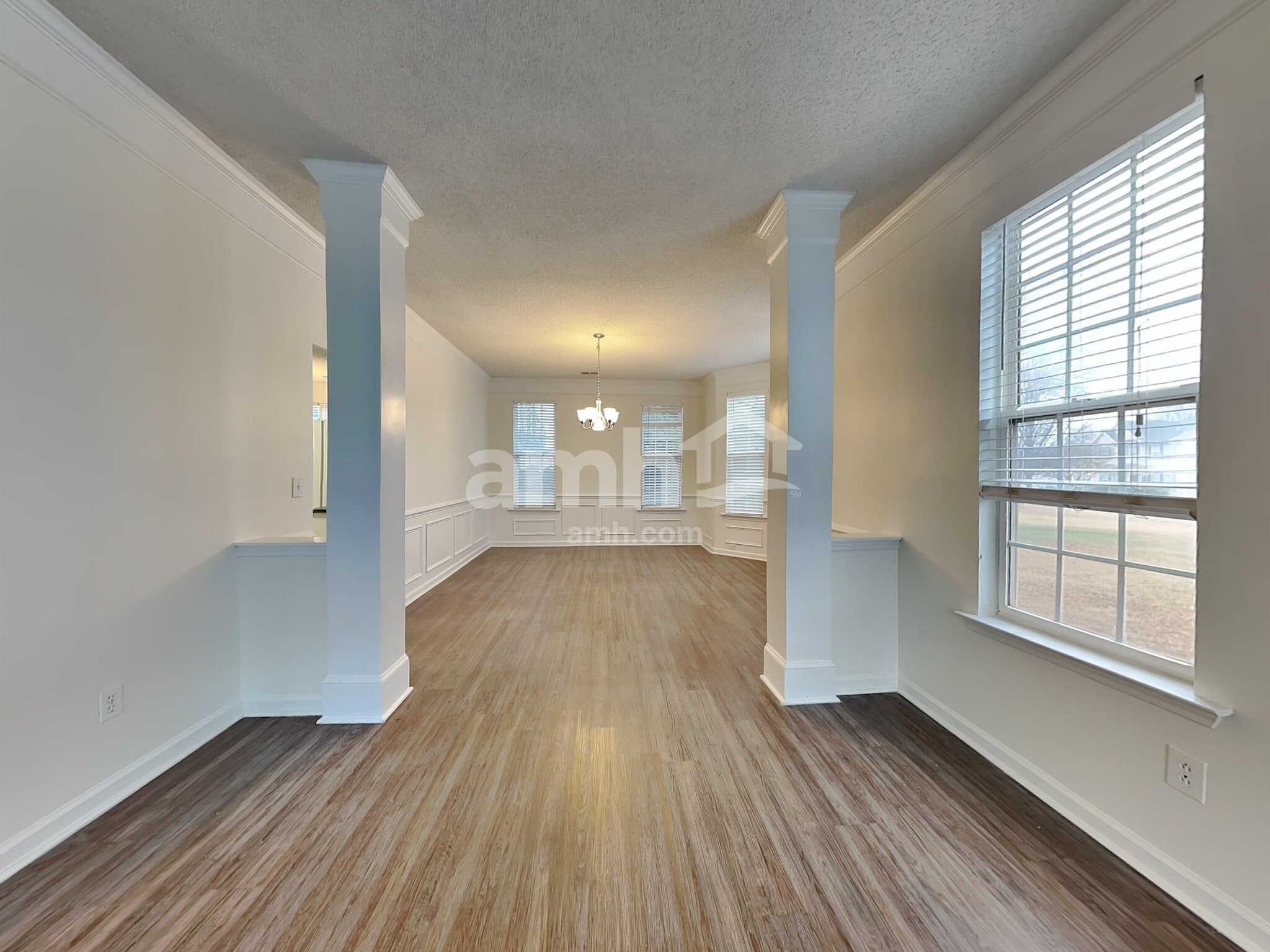 Building Photo - 145 Sandy Ln