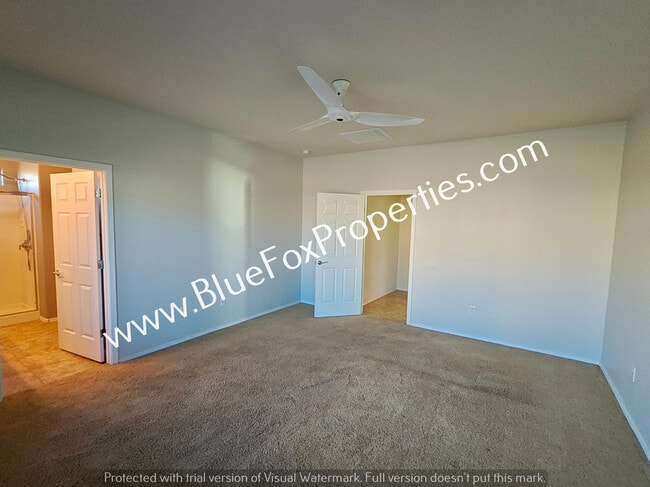 Building Photo - 11007 E White Sage Dr