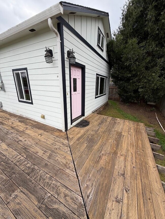 Building Photo - 3831 Duplex Ct SE