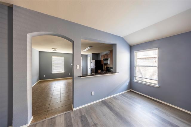 Building Photo - 1203 Rainer Dr