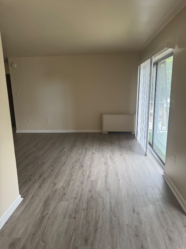 Building Photo - 8830 Piney Branch Rd