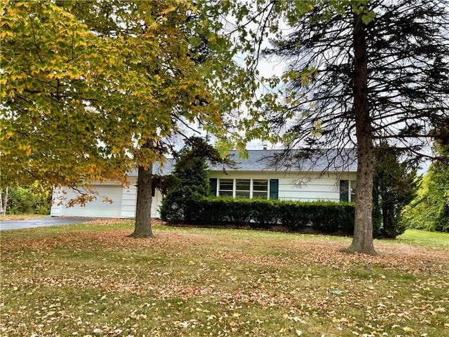 Primary Photo - 1031 Janes Rd