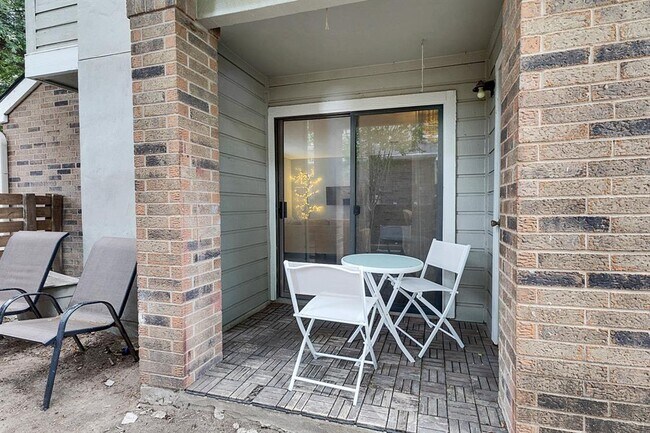 Building Photo - 2018 W Rundberg Ln