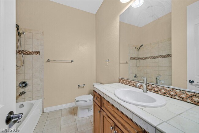Building Photo - 2184 Pont National Dr
