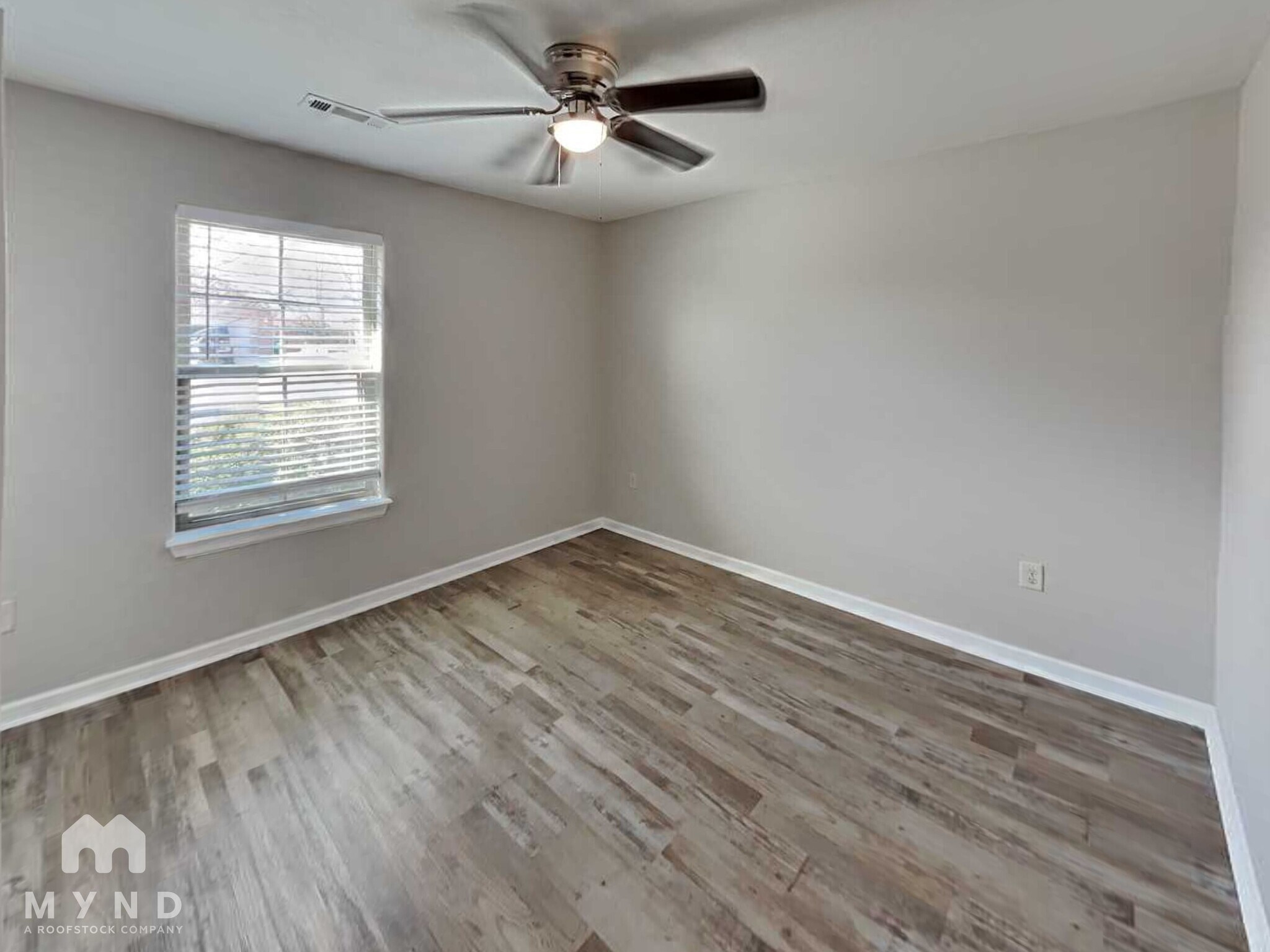 Building Photo - 440 Timber Ridge St
