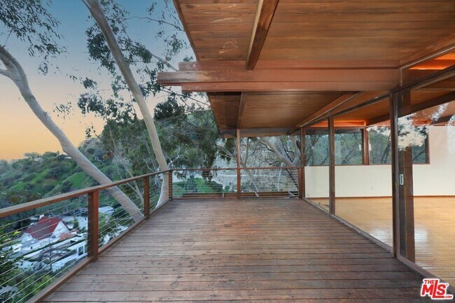 Building Photo - 8030 Highland Trail