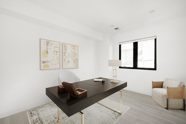 Building Photo - 2225 4th St