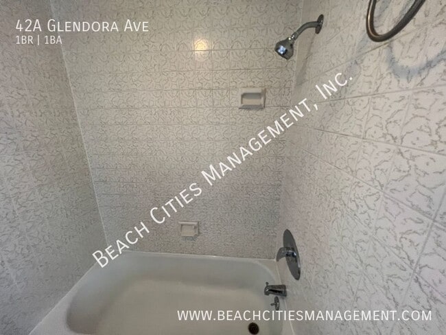 Building Photo - 42a Glendora Ave