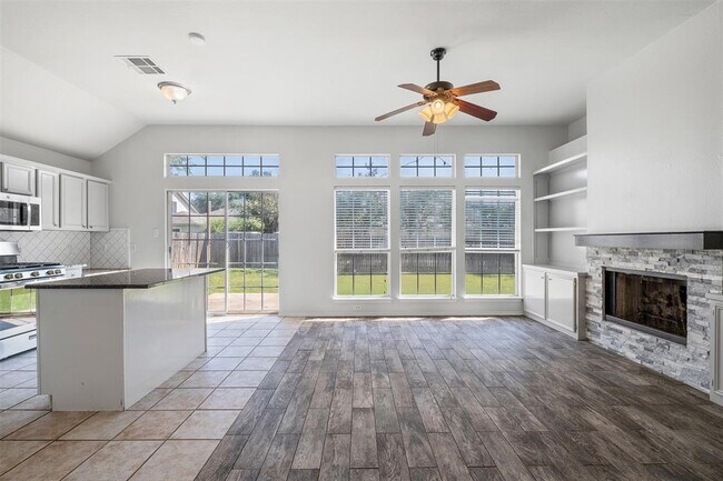 Building Photo - 119 Tanner Cir