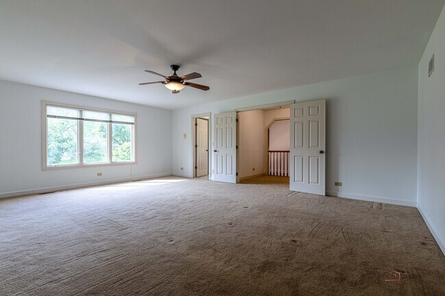 Building Photo - 5420 Belmont Ct