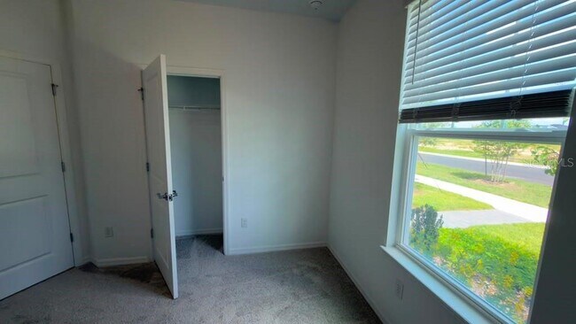 Building Photo - 4568 ORCHARD VIEW Aly
