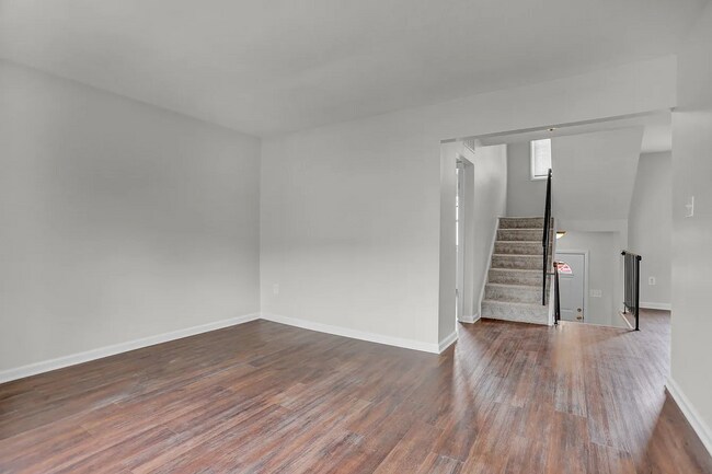 Building Photo - Gorgeous 5 Bedroom In Harford County Ready...