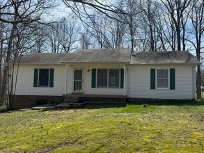 Building Photo - 226 Nottingham Rd