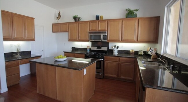 Building Photo - 86-163 Grenache Ln