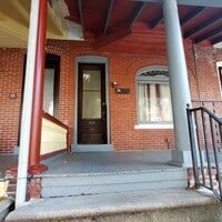 Building Photo - 37 S 13th St