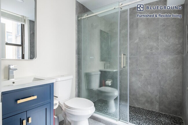 Building Photo - 44 Bromfield St