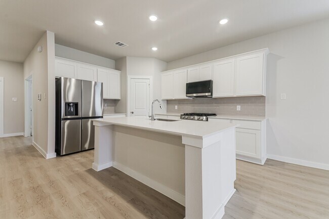 Building Photo - Brand New 2025 Build in Sherman | 3BR/2BA with 2-Car Garage