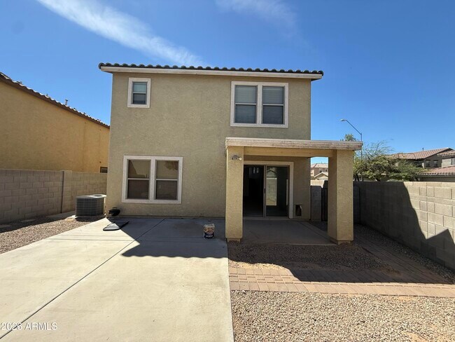 Building Photo - 18363 N Betty Ct