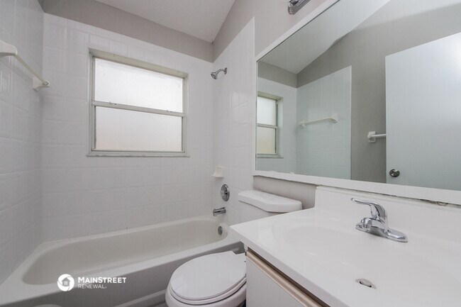 Building Photo - 3411 Cypress Point Cir