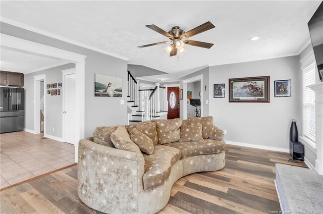 Building Photo - 6545 Ryefield Dr