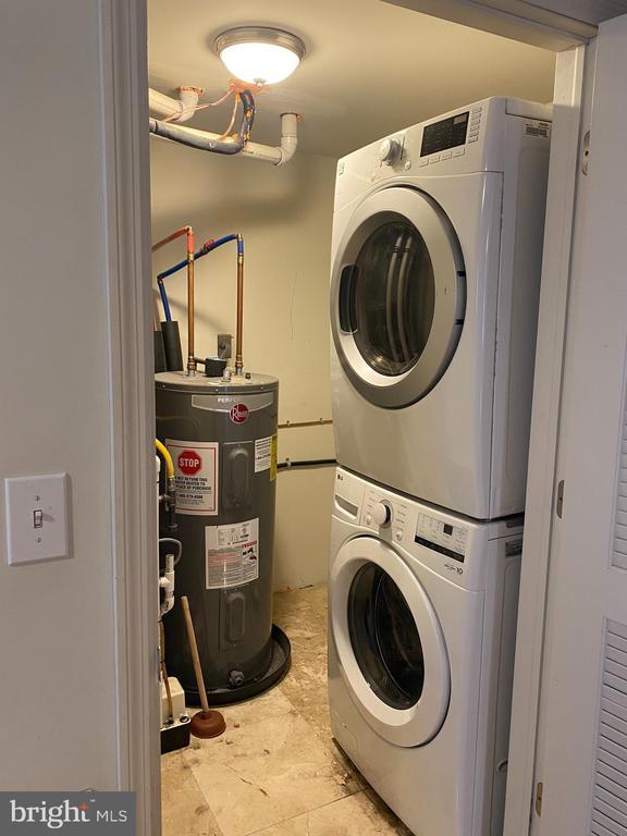 Building Photo - 58 S Broadway