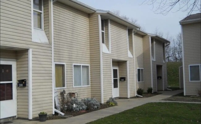 Building Photo - 416 Beech St