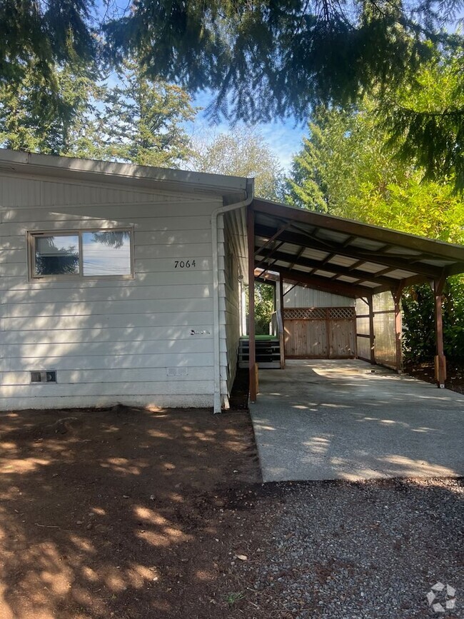 Building Photo - 2 Bedroom, 2 Bathroom Home in Ferndale