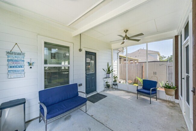 Building Photo - 10018 Chase Ct