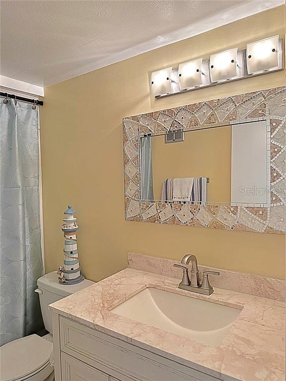 Building Photo - 4500 E Bay Dr