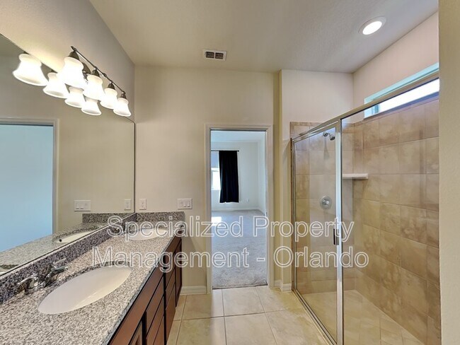 Building Photo - 3417 Soaring Dr