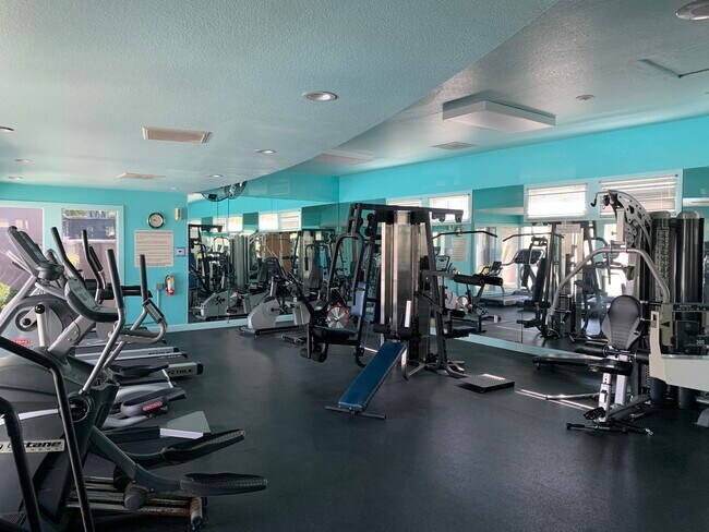 Community Gym - 18950 Caminito Cantilena