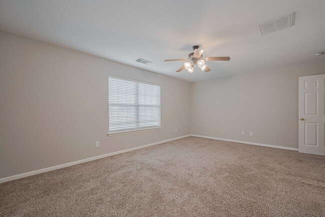 Building Photo - 9714 Angleside Ln