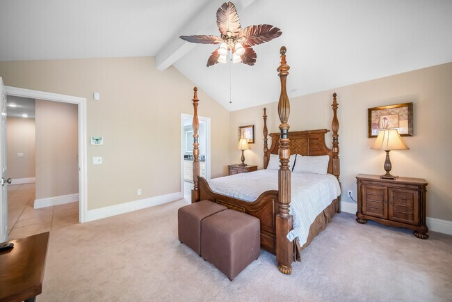 Building Photo - 43512 Via Magellan Dr