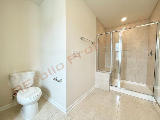Building Photo - 1211 Homecoming Wy