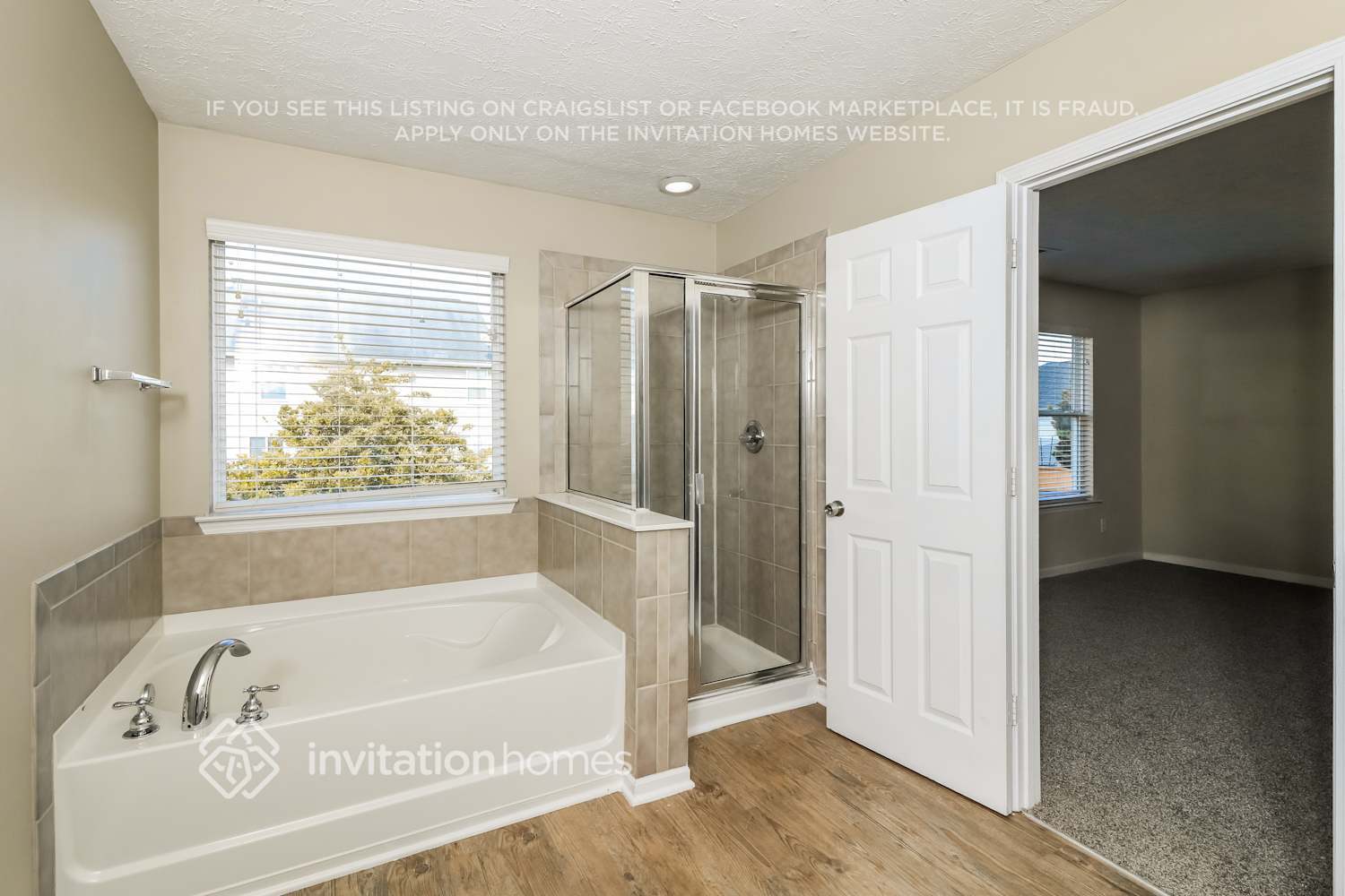 Building Photo - 2718 Farmstead Ct