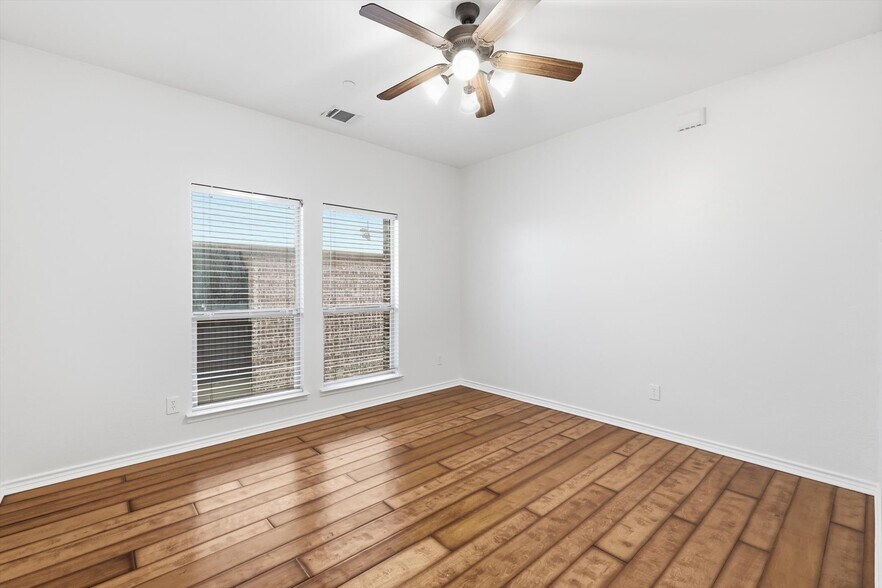 Building Photo - 6789 Cortona Ln